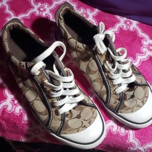 Sneakers *Make Offer*